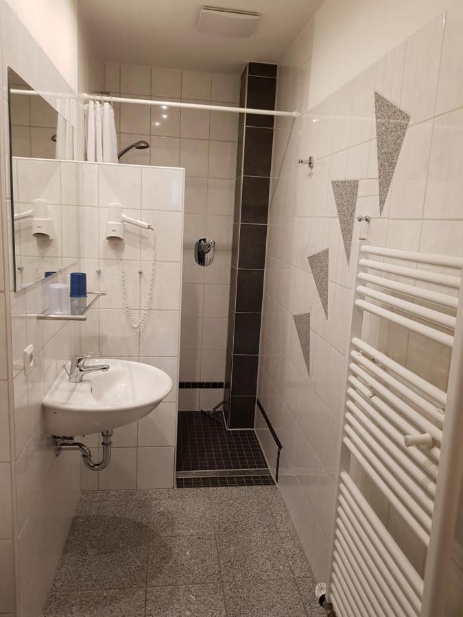 Billigheim-Ingenheim Ferienwohnung Kirschbluete מראה חיצוני תמונה